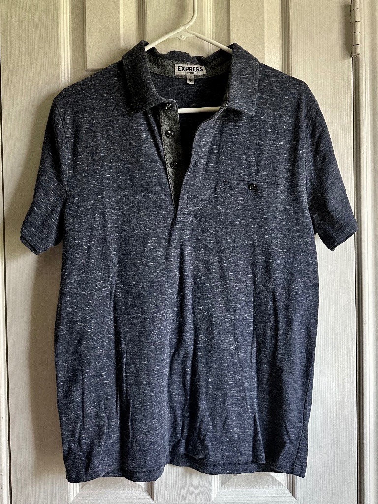 Mens Express Stretch Polo Size Medium Blue And White Front Buttoned Pocket
